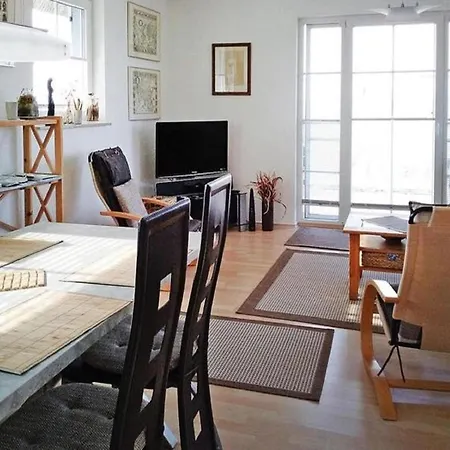 Tatil Evi In Mit Terrasse